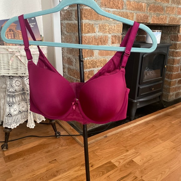 NWOT Torrid Curve Back Smoothing Bra size 40C - Picture 13 of 16